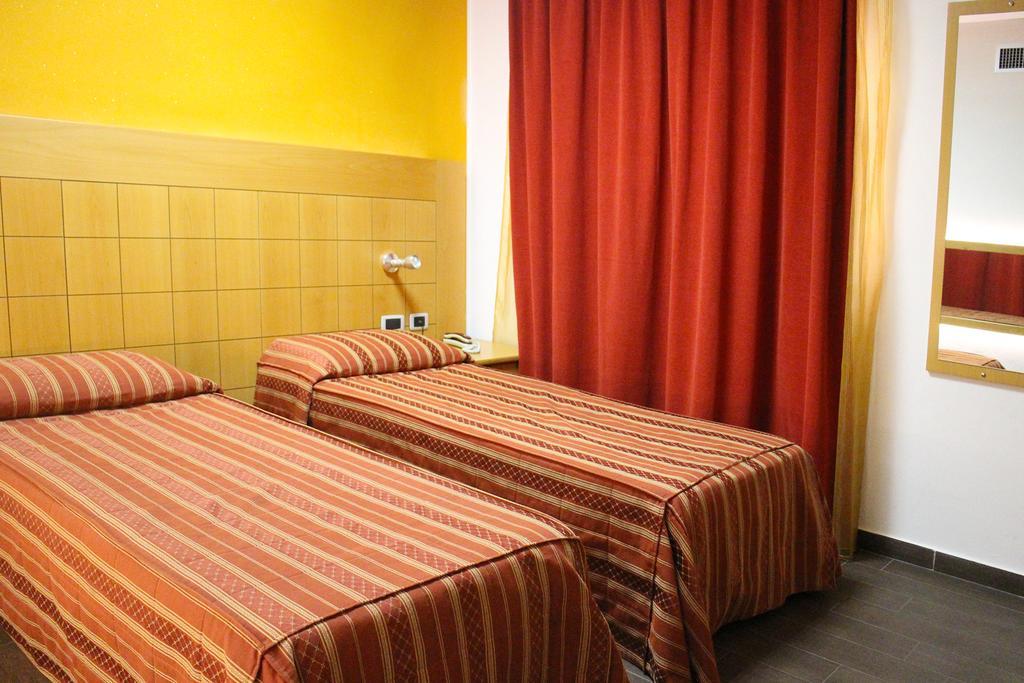 Orange Motel فيرجاتي المظهر الخارجي الصورة