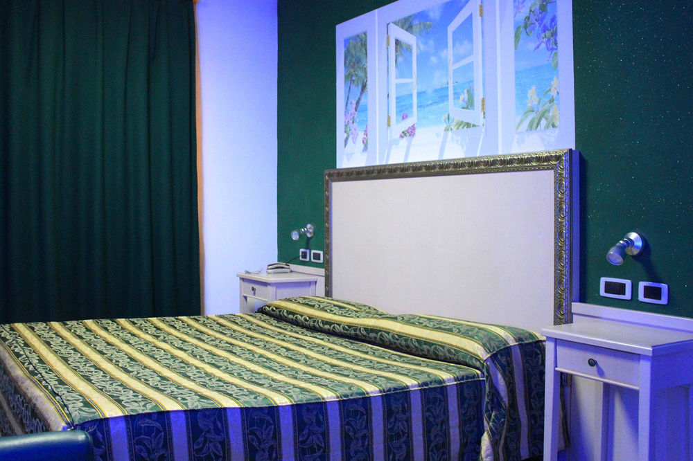 Orange Motel فيرجاتي المظهر الخارجي الصورة
